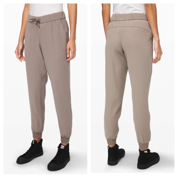 lululemon athletica Pants - Lululemon On The Fly Woven 28” Jogger Pull On Pants Carbon Dust Gray Size 6